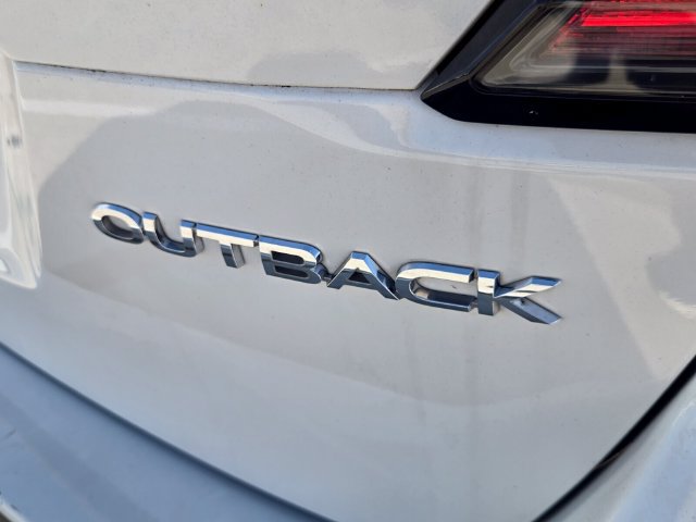 Used 2020 Subaru Outback Premium AWD/4WD image 10