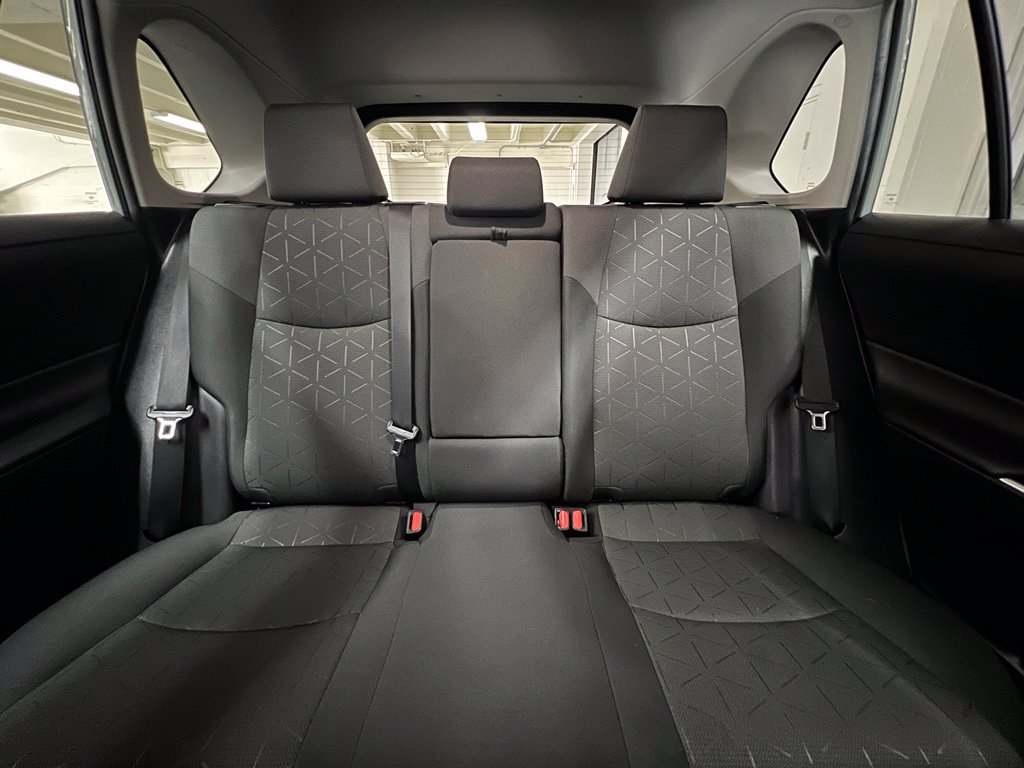 Certified 2022 Toyota RAV4 XLE w/ Convenience Package FWD image 15