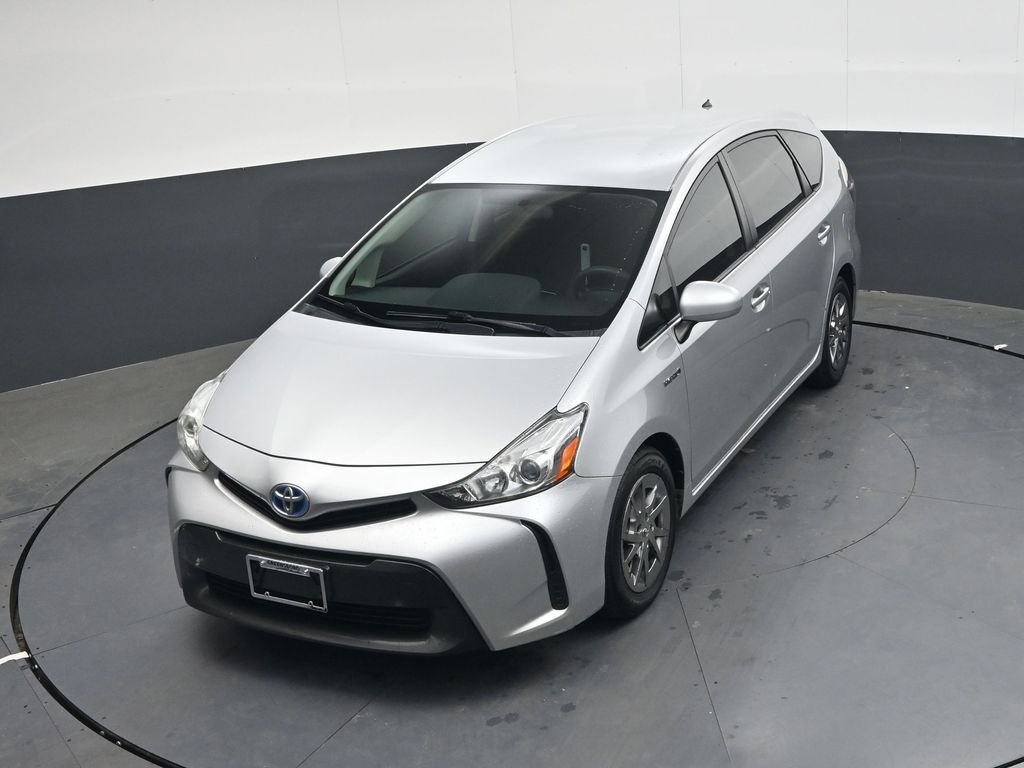 Used 2017 Toyota Prius V Two image 17