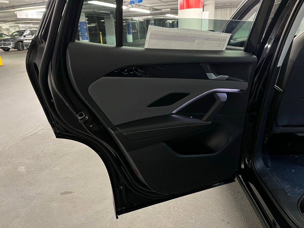 New 2026 Volkswagen Tiguan SE AWD/4WD image 22