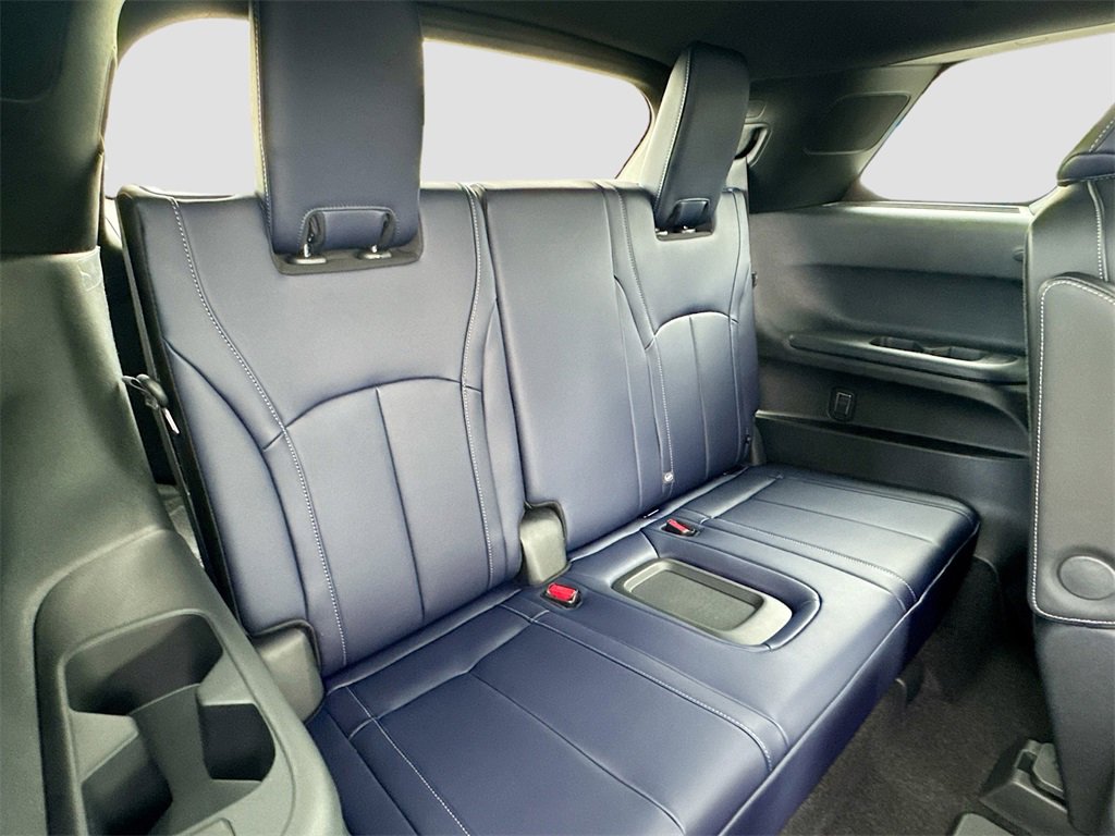 New 2026 INFINITI QX60 Sport w/ Dark Cargo Package image 29