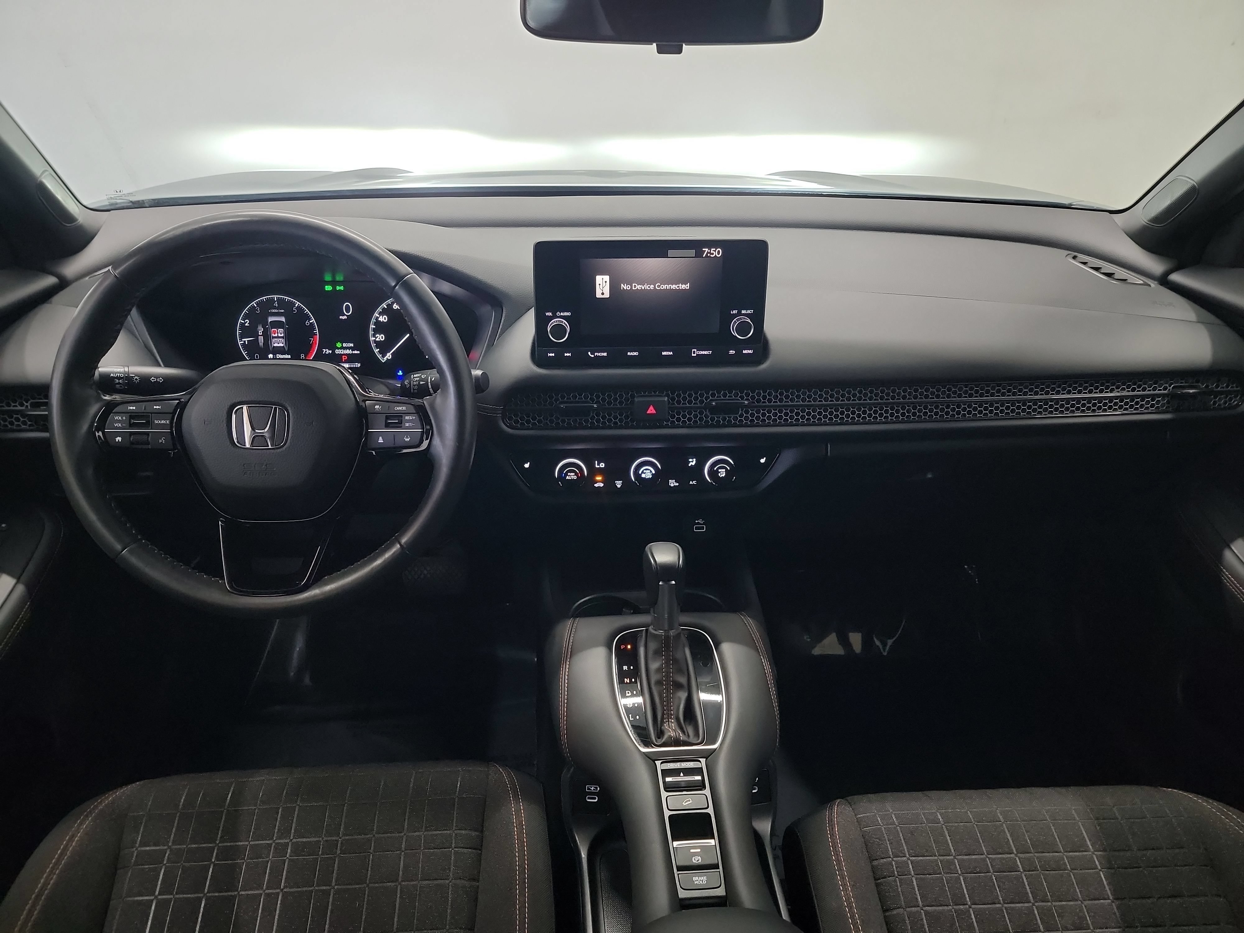 Used 2024 Honda HR-V Sport image 15
