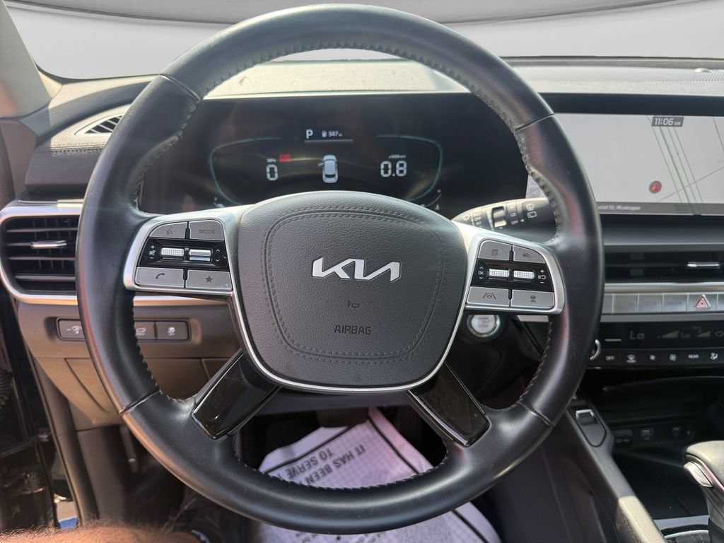 Used 2025 Kia Telluride S FWD image 21