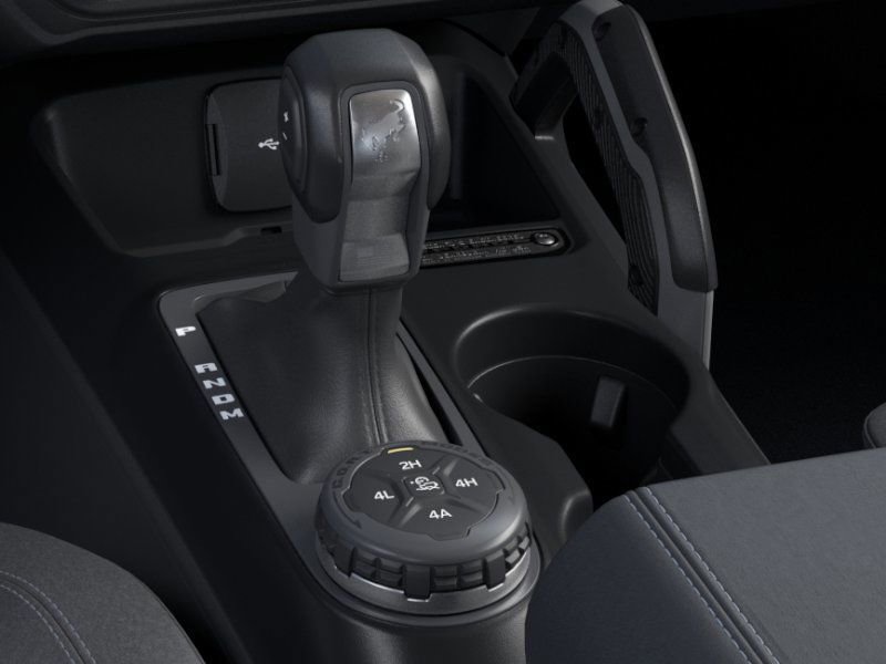 New 2025 Ford Bronco Outer Banks w/ Sasquatch Package image 21