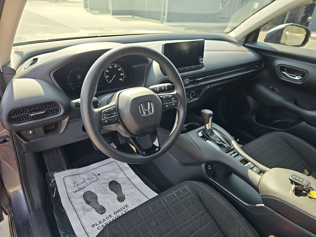 Used 2024 Honda HR-V LX image 19