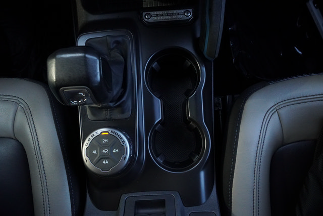 Used 2024 Ford Bronco Wildtrak AWD/4WD image 19