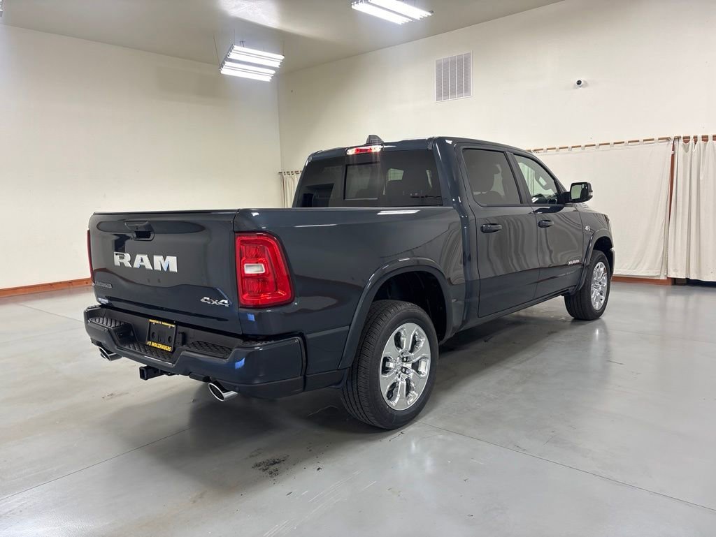 New 2026 RAM 1500 4x4 Crew Cab image 8