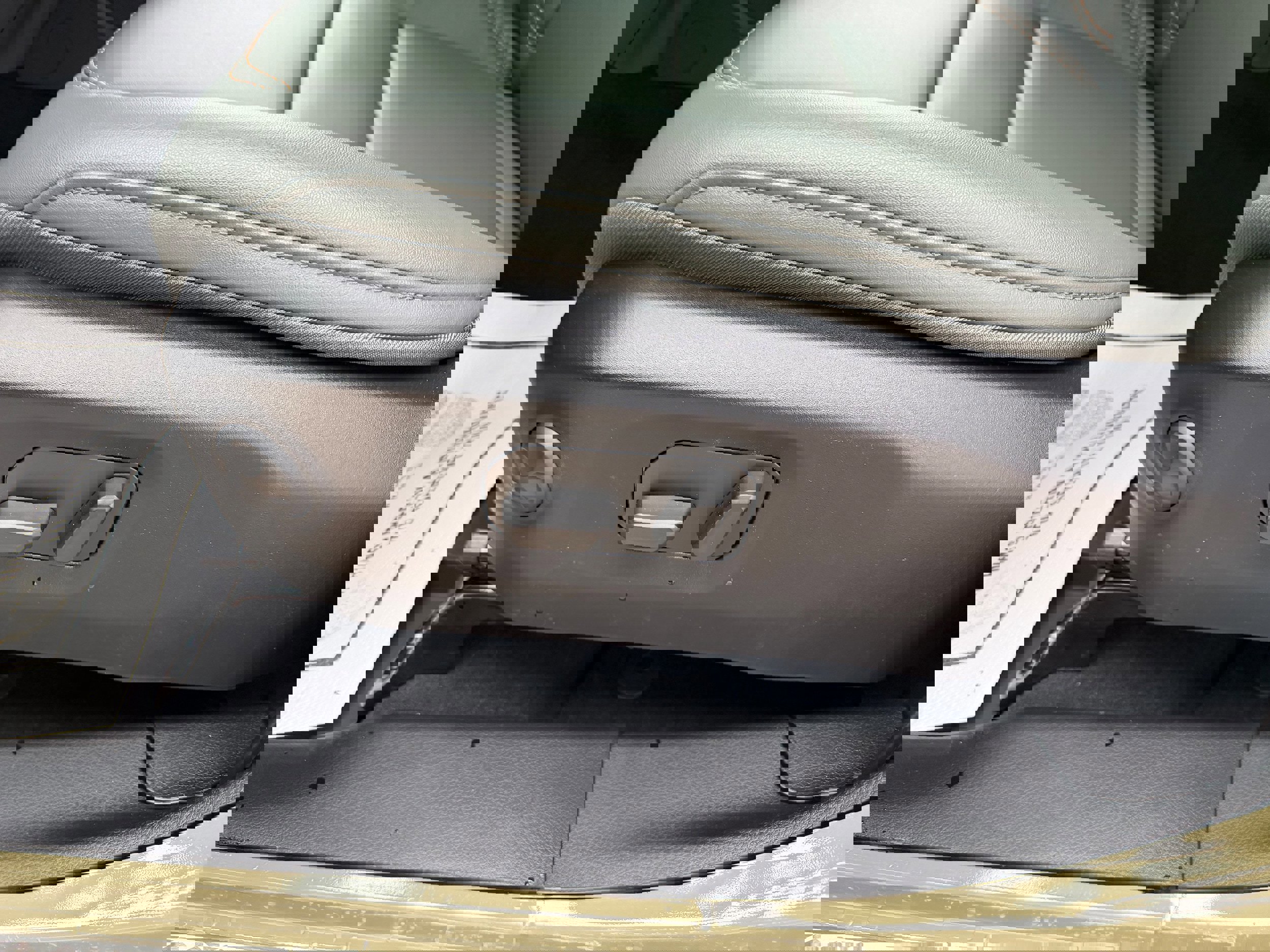 New 2026 Jeep Gladiator Mojave AWD/4WD image 31