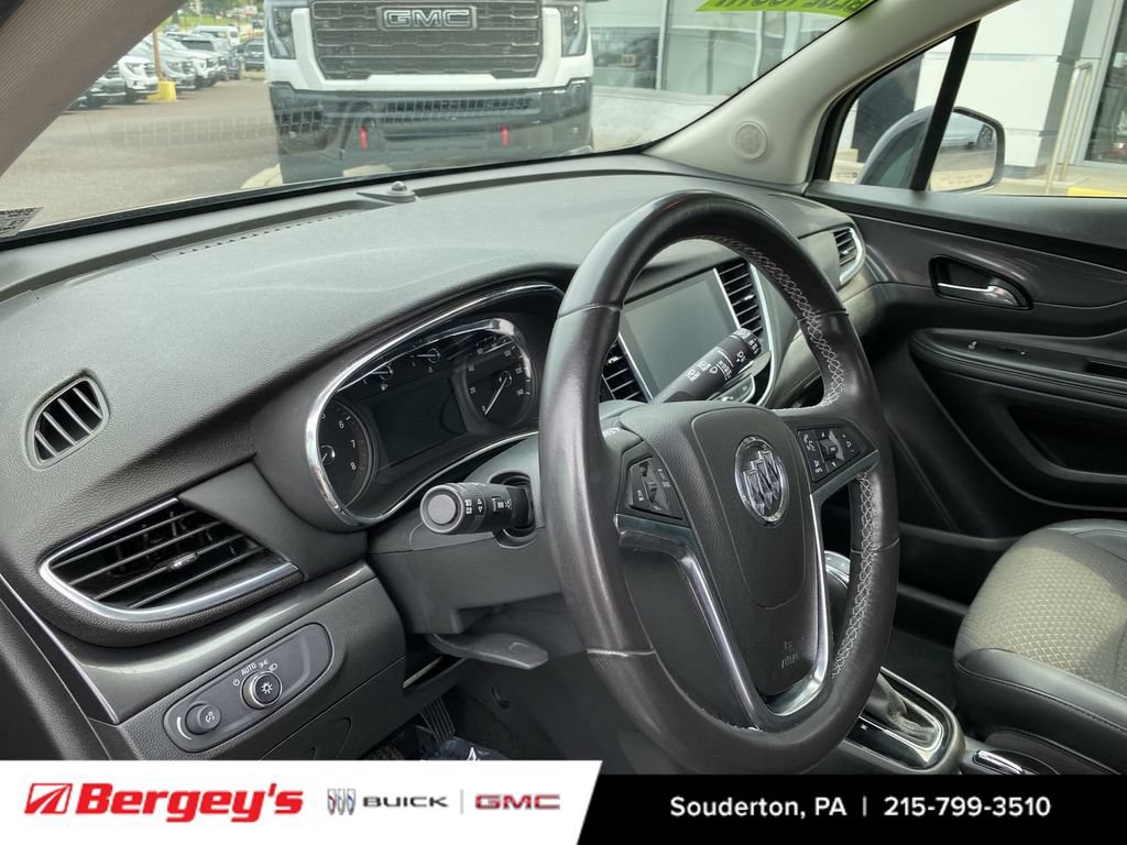 Certified 2020 Buick Encore Preferred FWD image 12