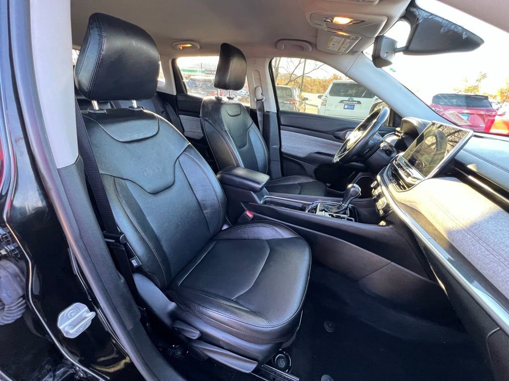 Used 2022 Jeep Compass Latitude AWD/4WD image 26