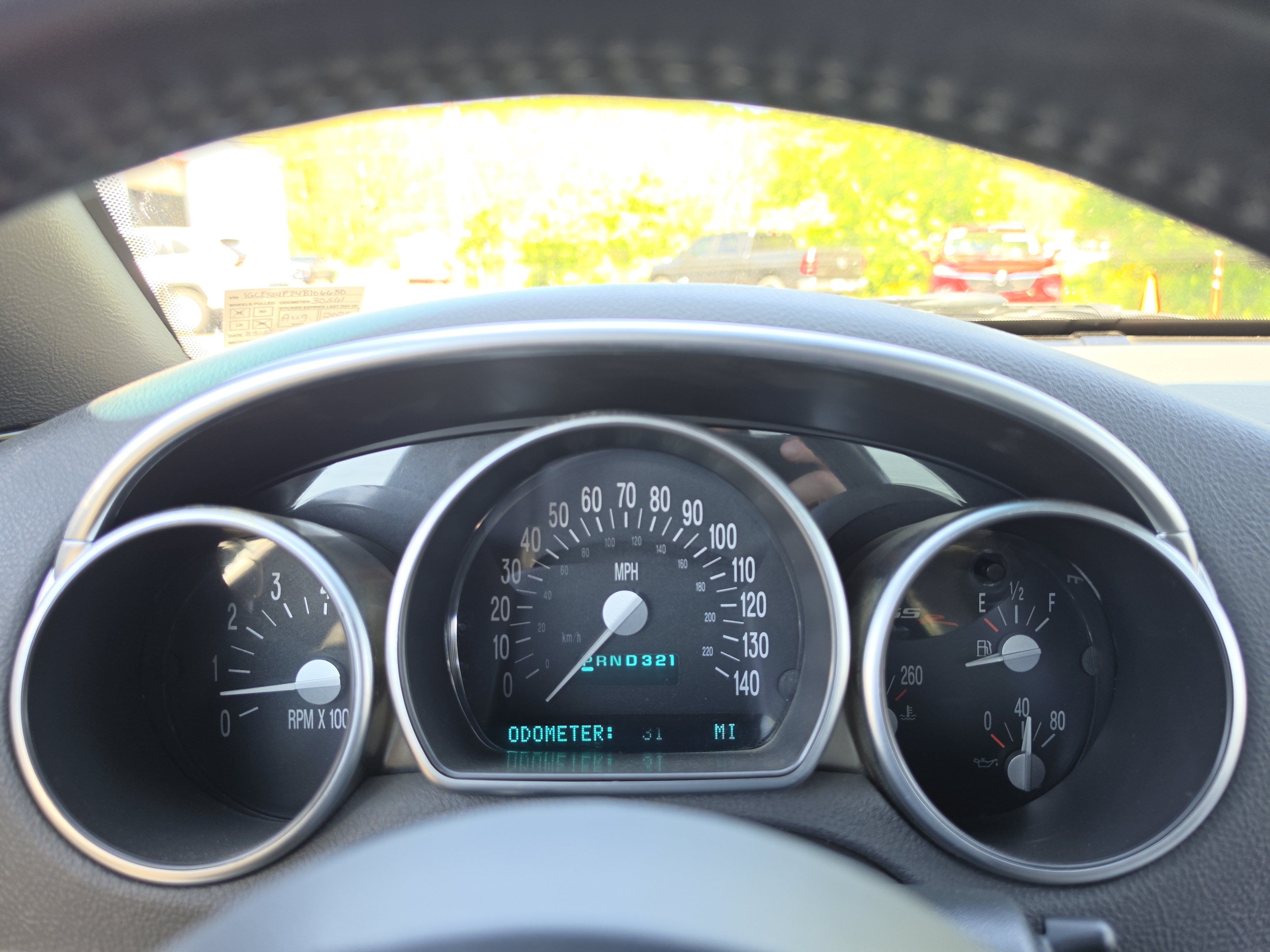 Used 2004 Chevrolet SSR w/ Preferred Equipment Group RWD image 25