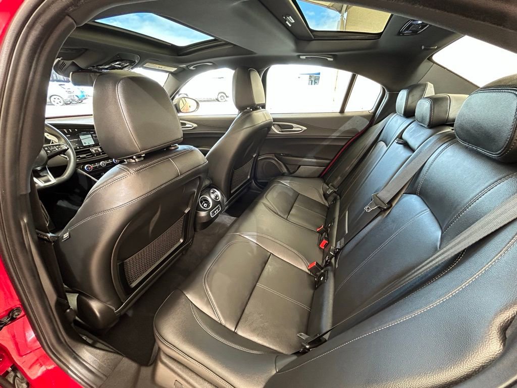 New 2025 Alfa Romeo Giulia w/ Driving Assist Package image 23