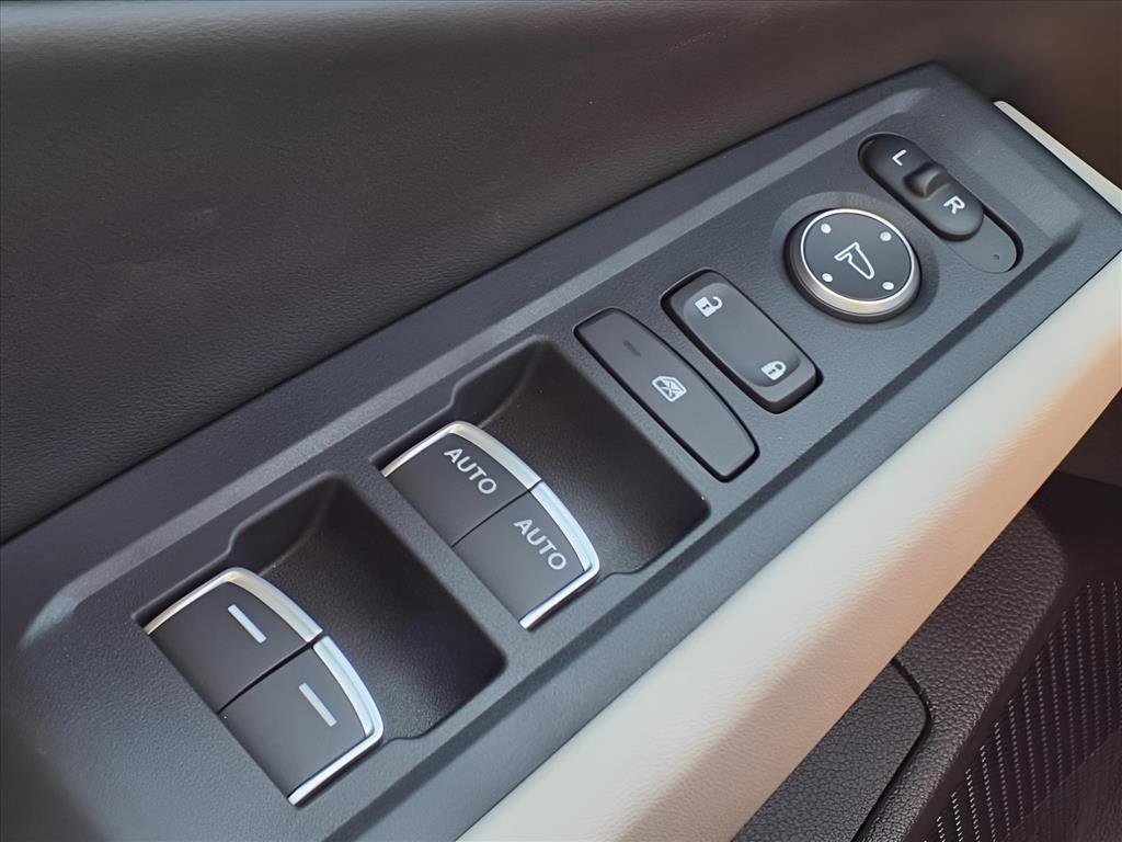 New 2025 Honda Accord SE image 27