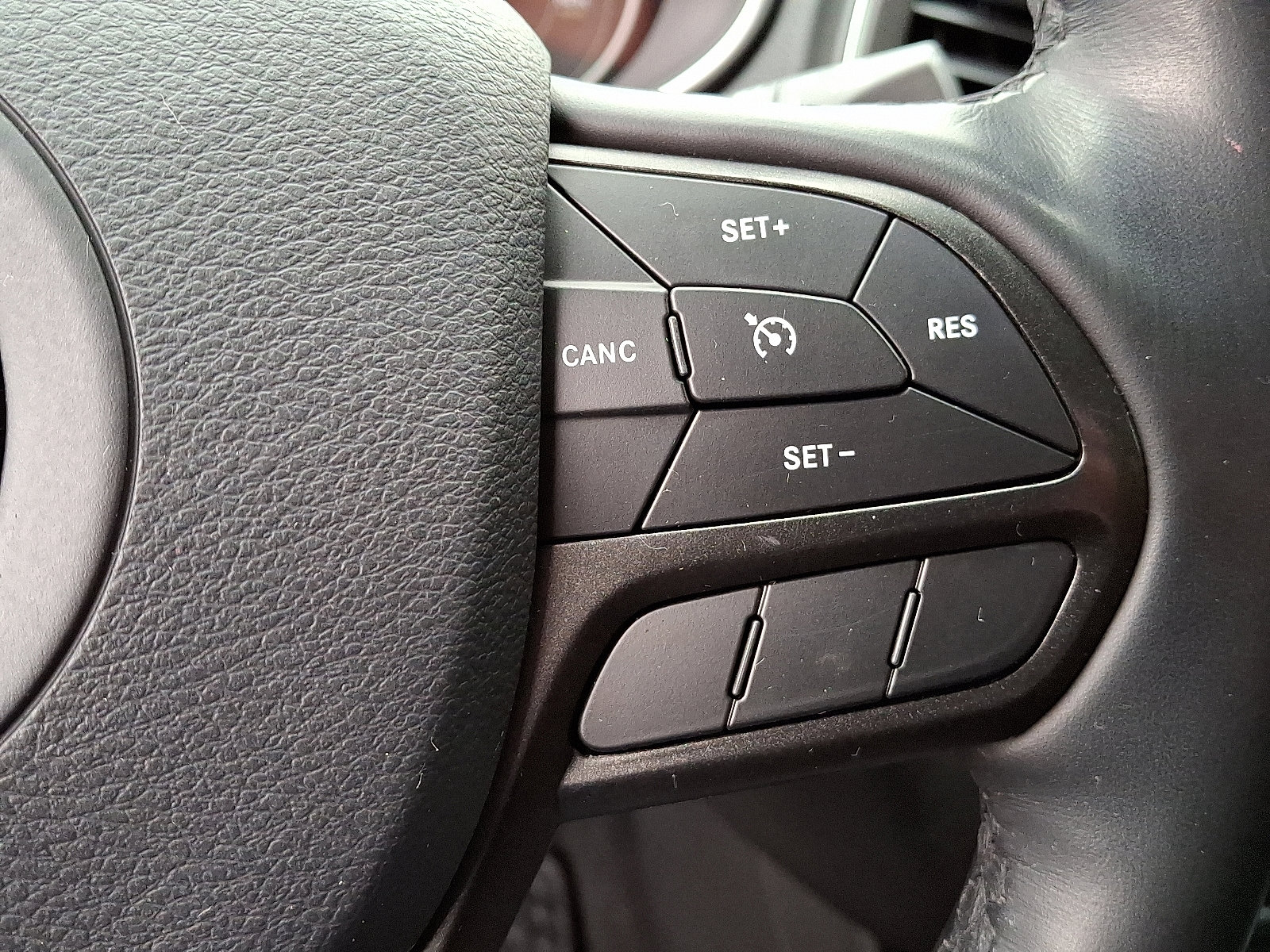 Certified 2020 Jeep Cherokee Trailhawk w/ Cold Weather Group image 23