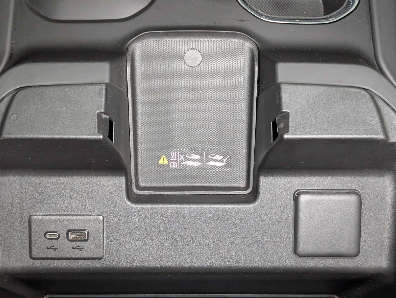 Certified 2024 GMC Sierra 1500 Denali Ultimate AWD/4WD image 23