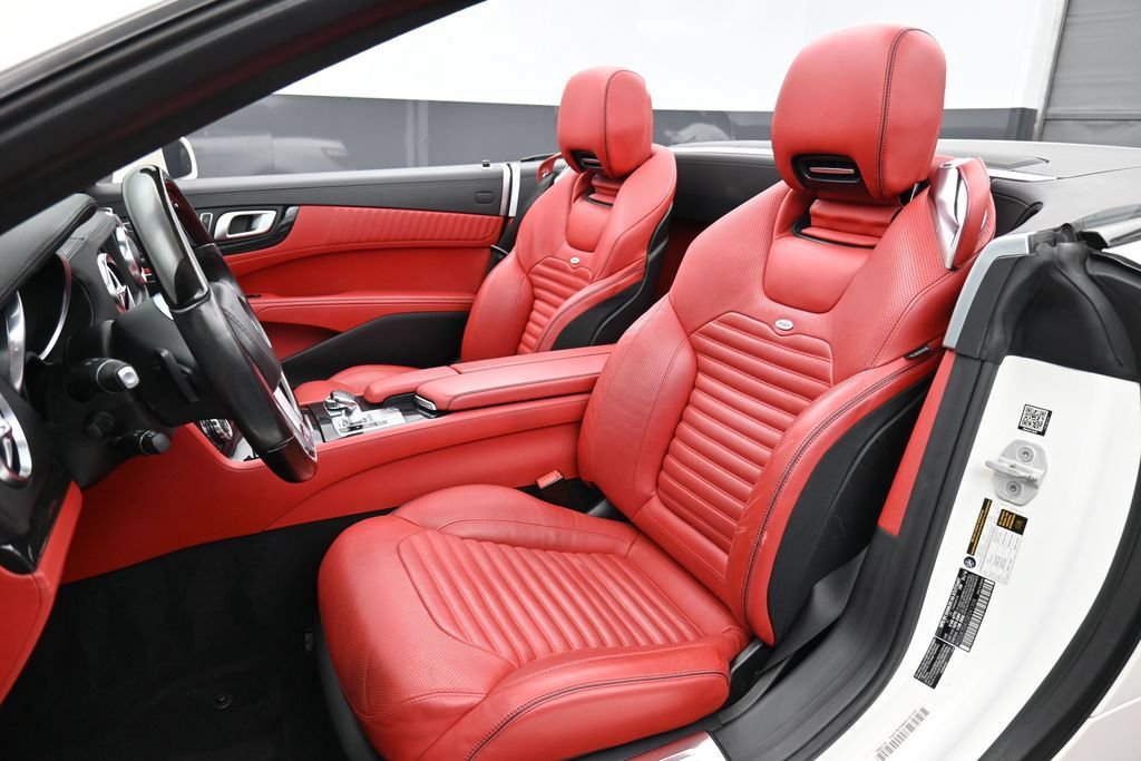 Used 2016 Mercedes-Benz SL 550 image 10