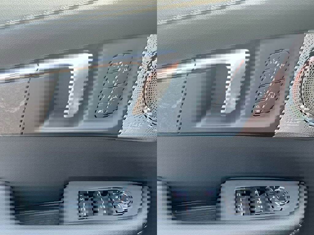 New 2026 Buick Enclave Avenir w/ Super Cruise Package image 59