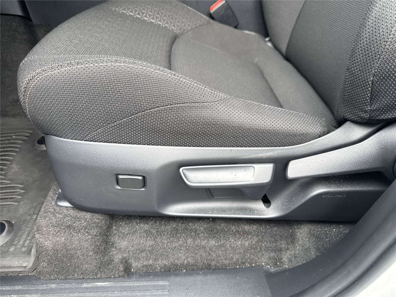 Used 2025 Toyota 4Runner SR5 RWD image 13