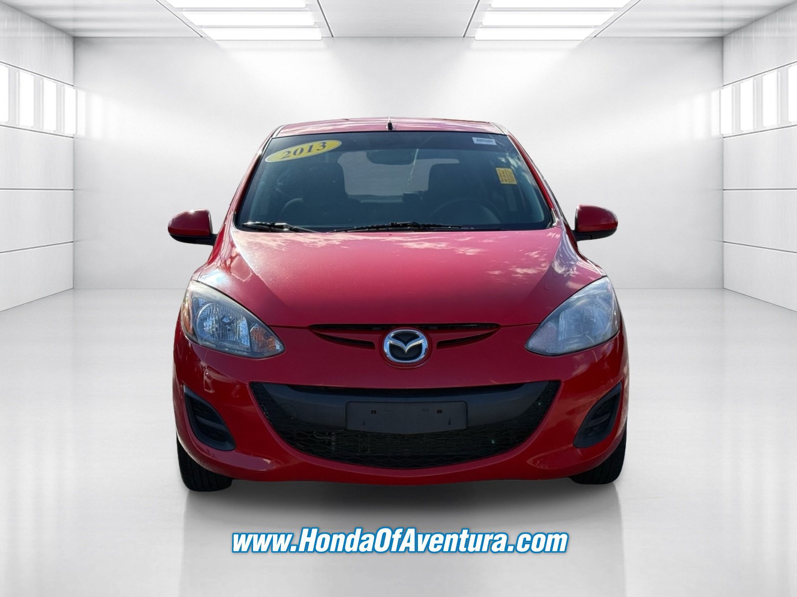 Used 2013 MAZDA MAZDA2 Sport FWD image 2