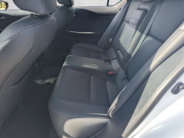 Used 2024 Lexus IS 300 w/ Comfort Package RWD image 16