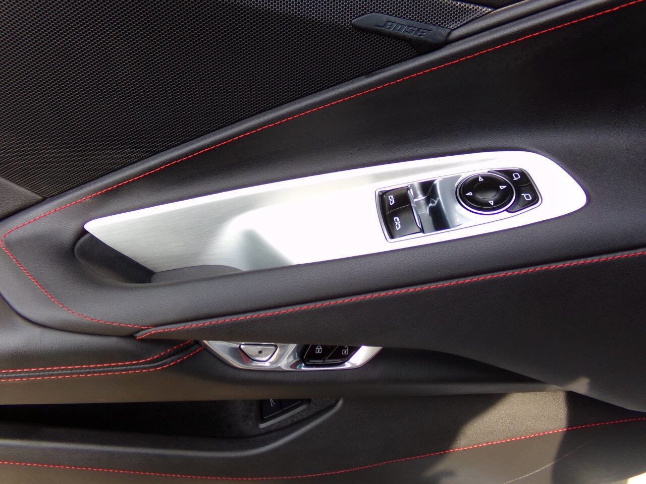 Used 2020 Chevrolet Corvette Stingray Coupe w/ Z51 Performance Package image 56