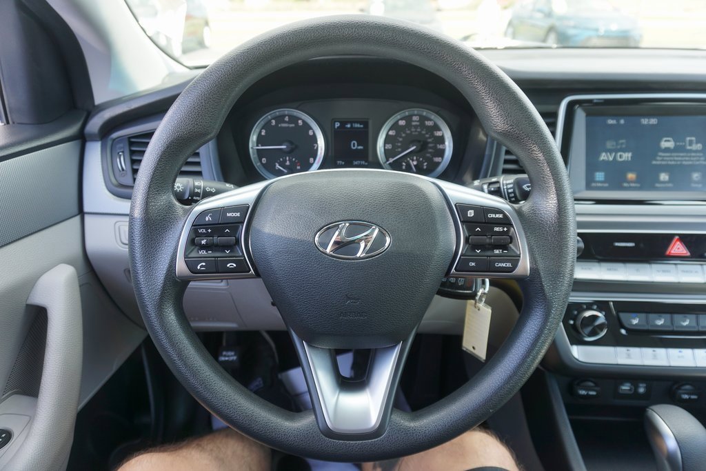 Used 2018 Hyundai Sonata ECO image 3