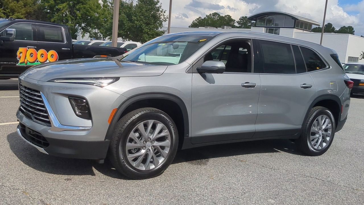 New 2026 Buick Enclave Preferred w/ Power Package image 4