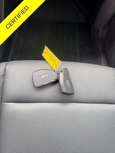Used 2024 Chevrolet Traverse Z71 AWD/4WD image 23