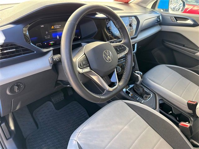 Certified 2023 Volkswagen Taos SE w/ Panoramic Sunroof Package image 40