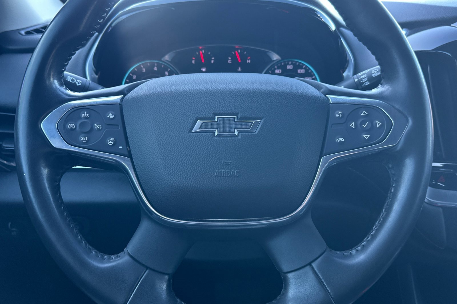 Used 2020 Chevrolet Traverse RS image 36