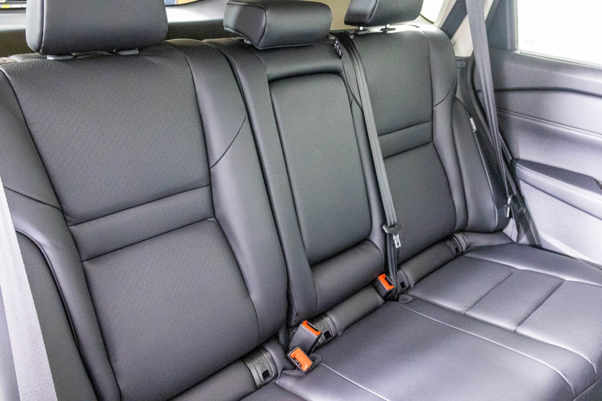 Used 2024 Nissan Rogue SV w/ SV Premium Package image 38