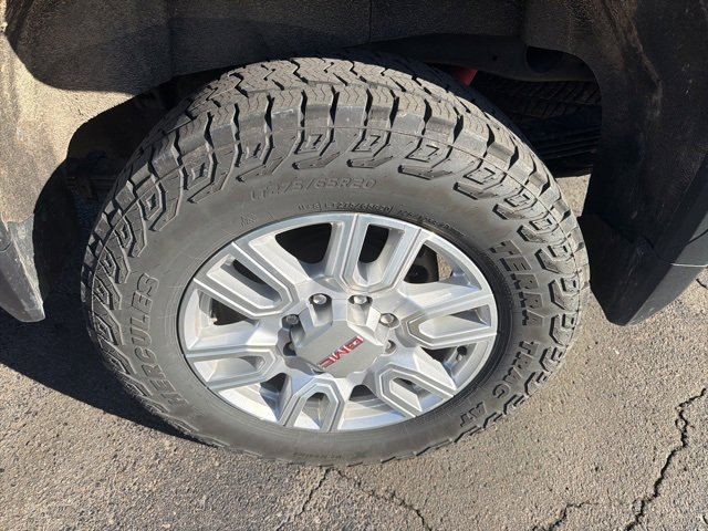 Used 2021 GMC Sierra 2500 SLT w/ X31 Off-Road Package image 13