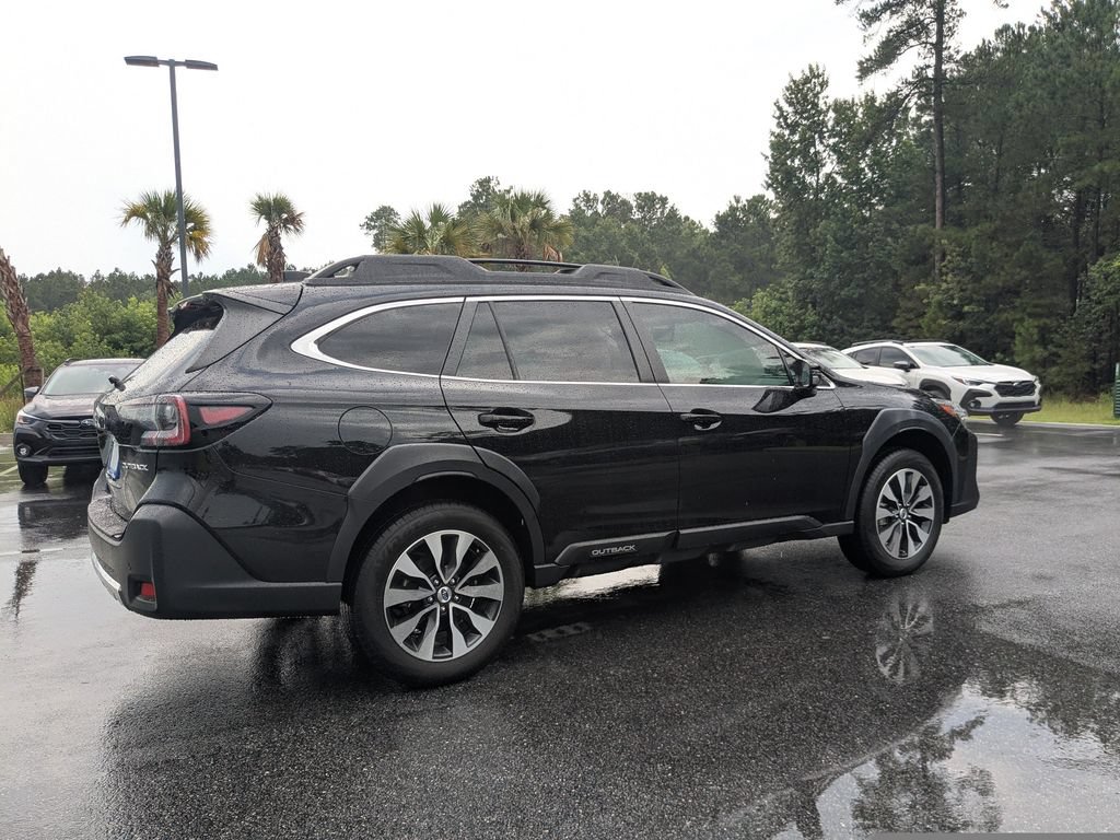 Certified 2024 Subaru Outback Limited AWD/4WD image 4