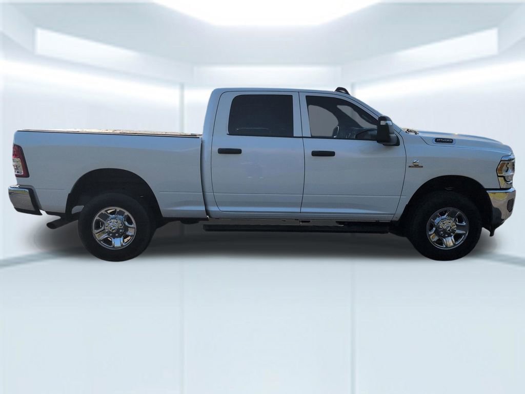 Used 2024 RAM 2500 Tradesman w/ Chrome Appearance Group image 20
