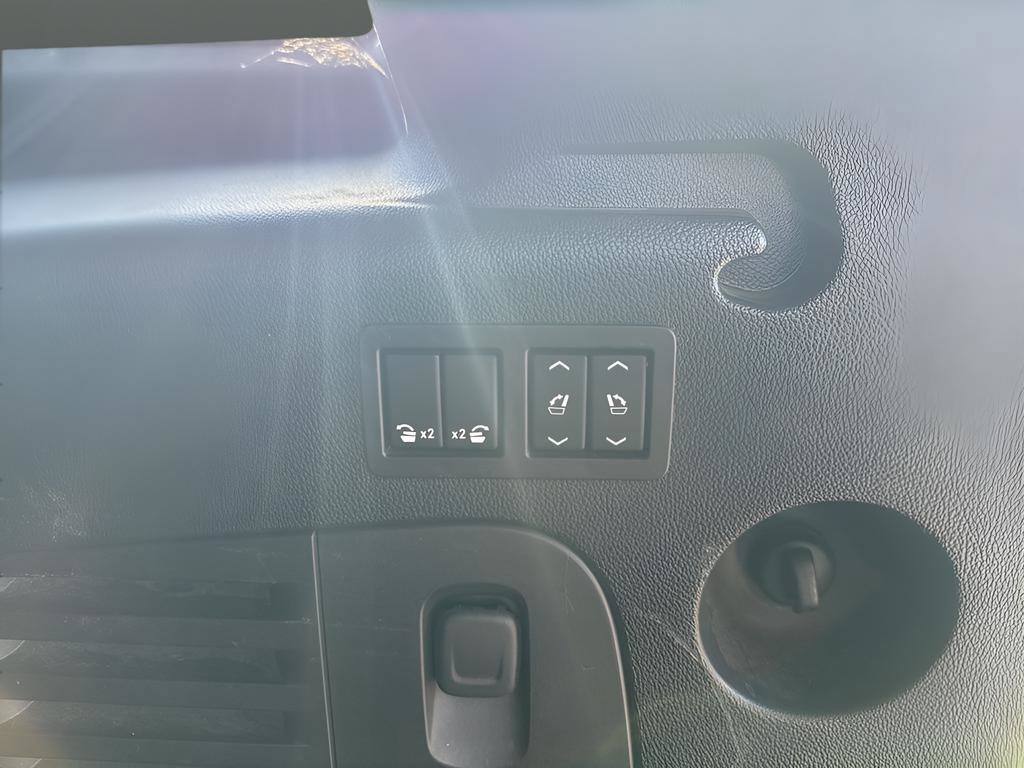 Certified 2016 Chevrolet Suburban LTZ w/ Max Trailering Package AWD/4WD image 67