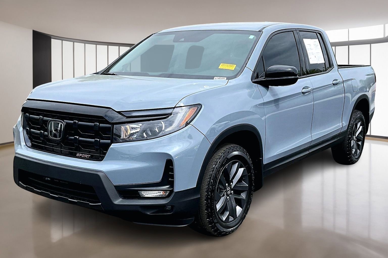 Used 2025 Honda Ridgeline Sport image 3