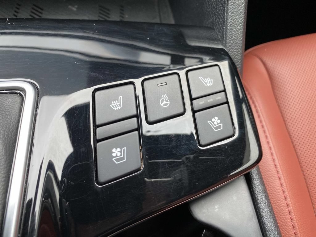 Used 2024 Kia Sportage SX AWD/4WD image 15