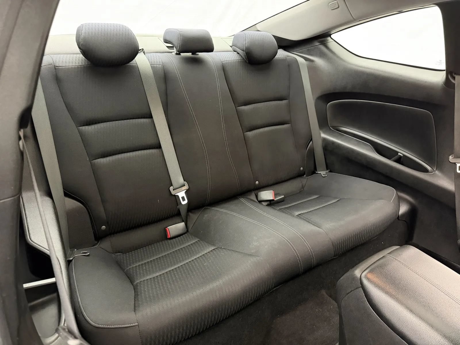 Used 2015 Honda Accord EX image 24