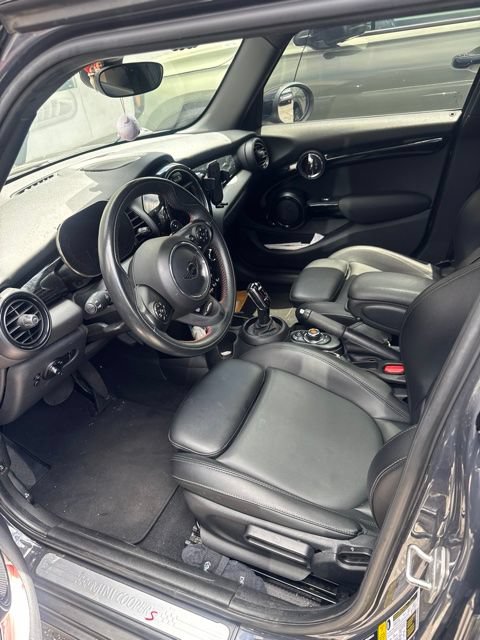 Used 2021 MINI Cooper S w/ 6.5" Touchscreen Package FWD image 8
