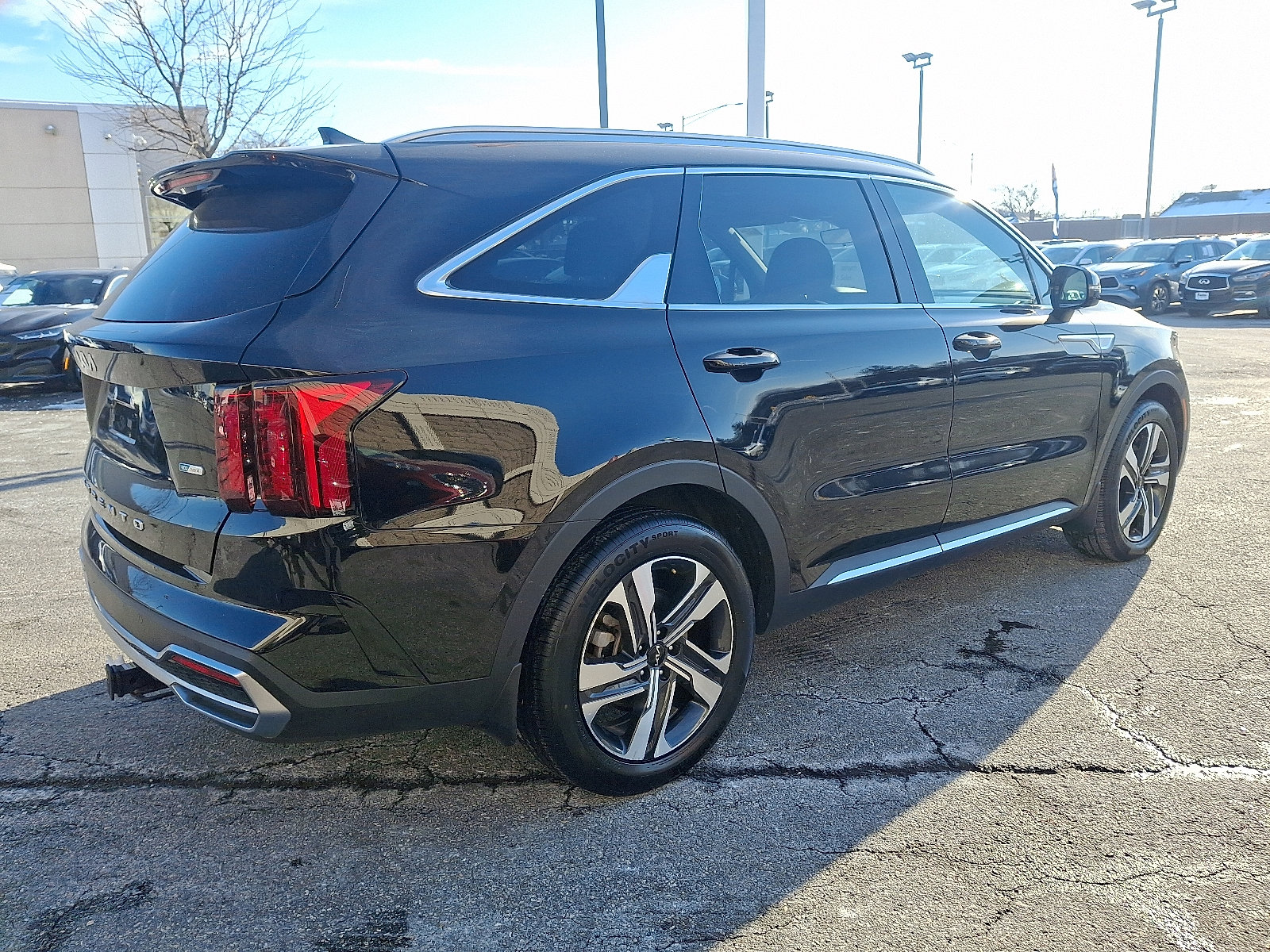 Certified 2022 Kia Sorento EX w/ Panoramic Sunroof Package image 4