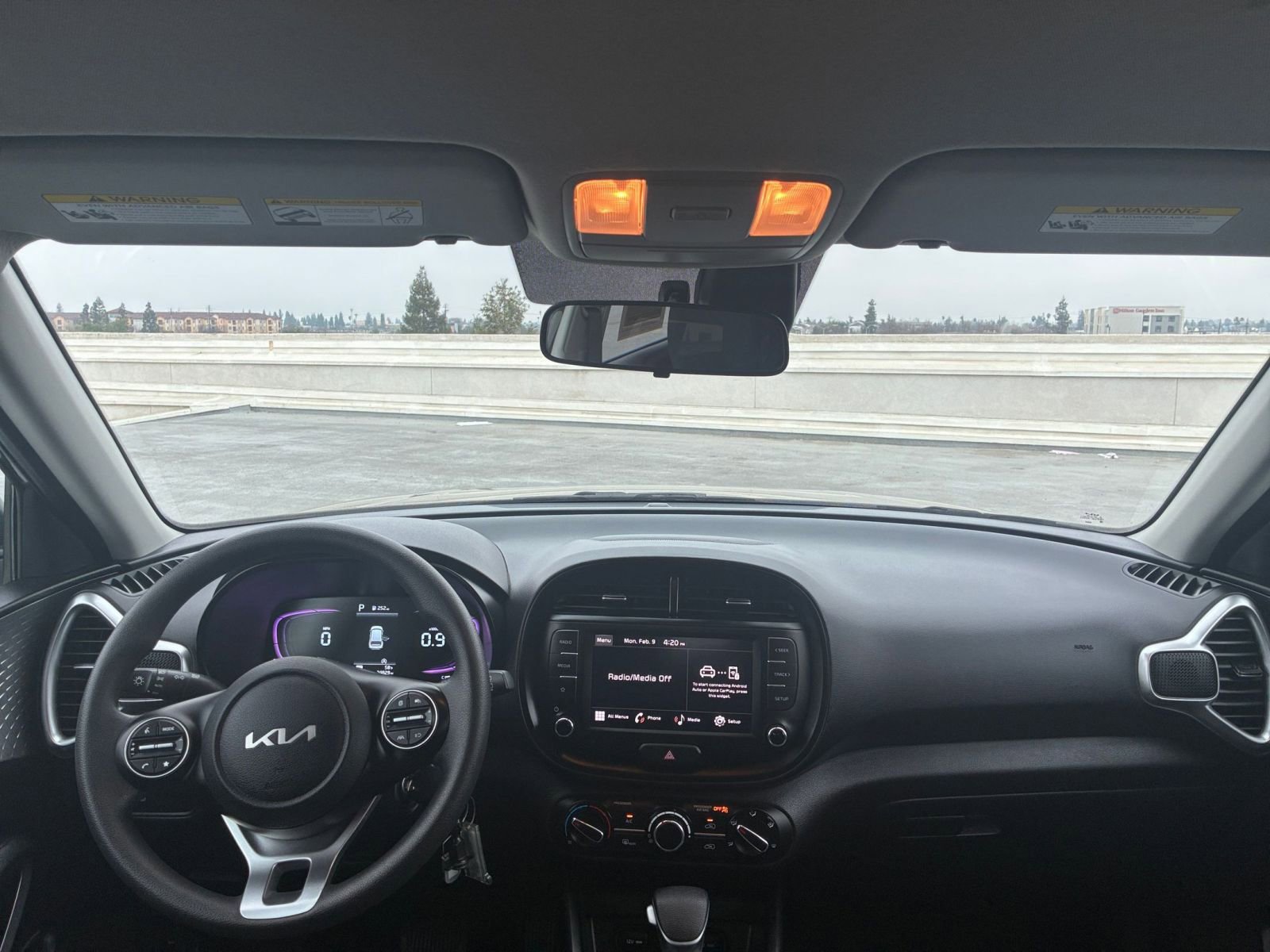 Used 2025 Kia Soul LX w/ LX Technology Package image 31