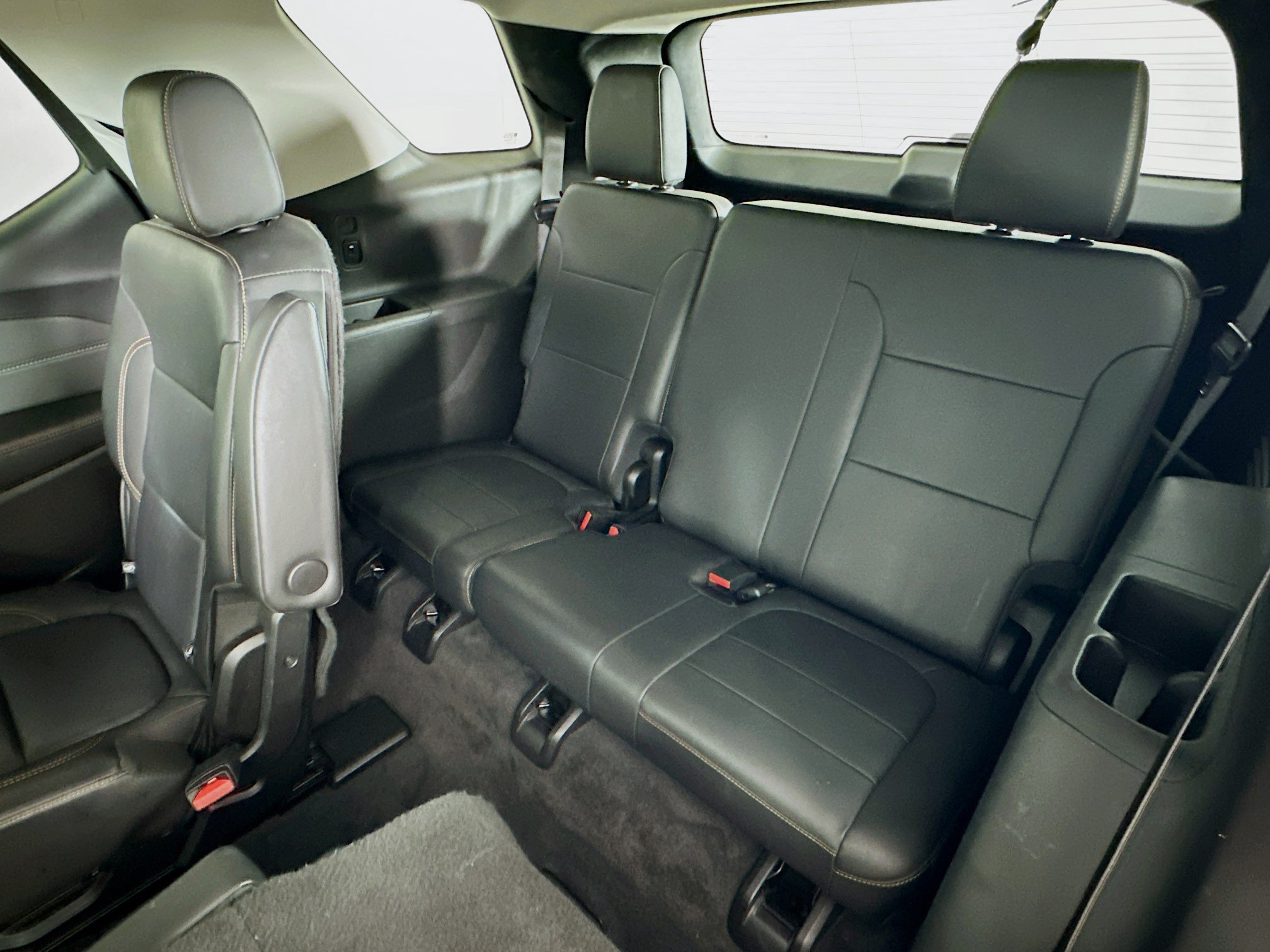 Used 2019 Chevrolet Traverse LT w/ LPO, Floor Liner Package AWD/4WD image 28