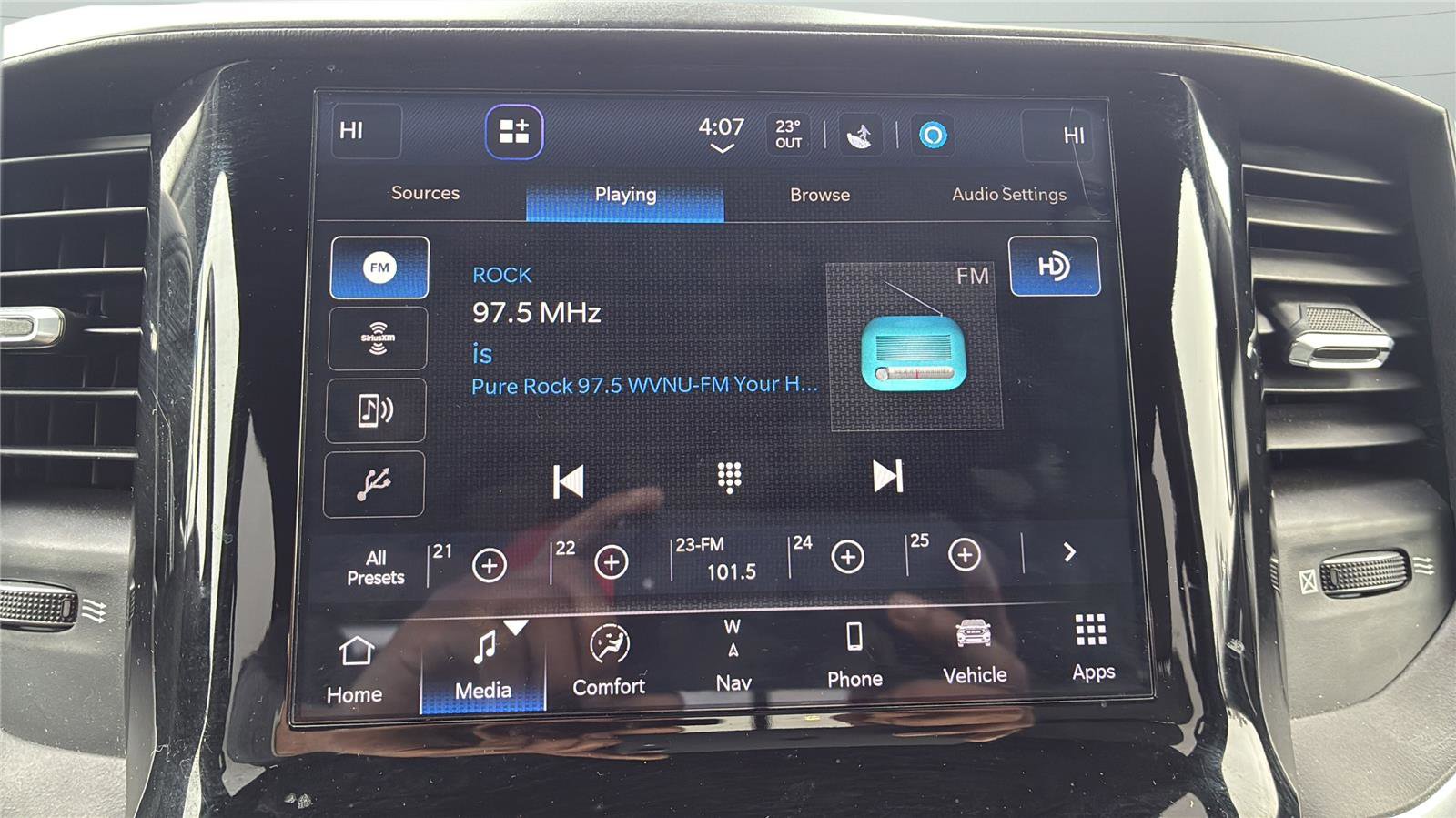 Used 2022 RAM 1500 Big Horn image 12