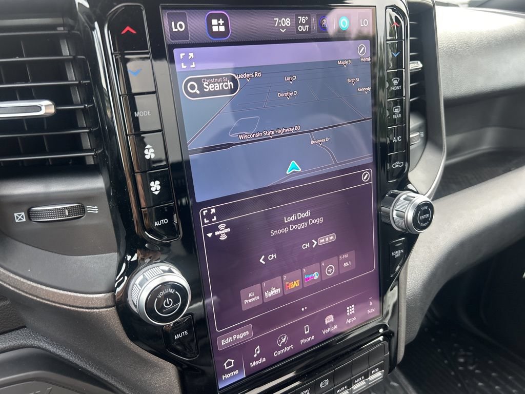New 2025 RAM 5500 Tradesman AWD/4WD image 25