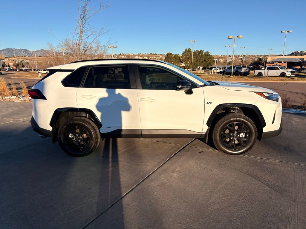 Used 2025 Toyota RAV4 XLE image 8