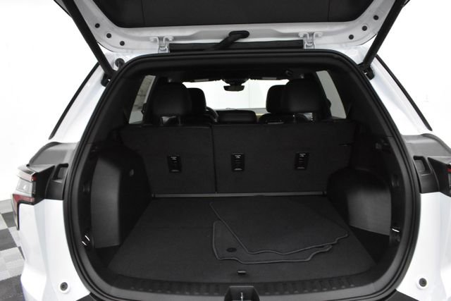 New 2026 Chevrolet Equinox ACTIV w/ Convenience Package III image 12
