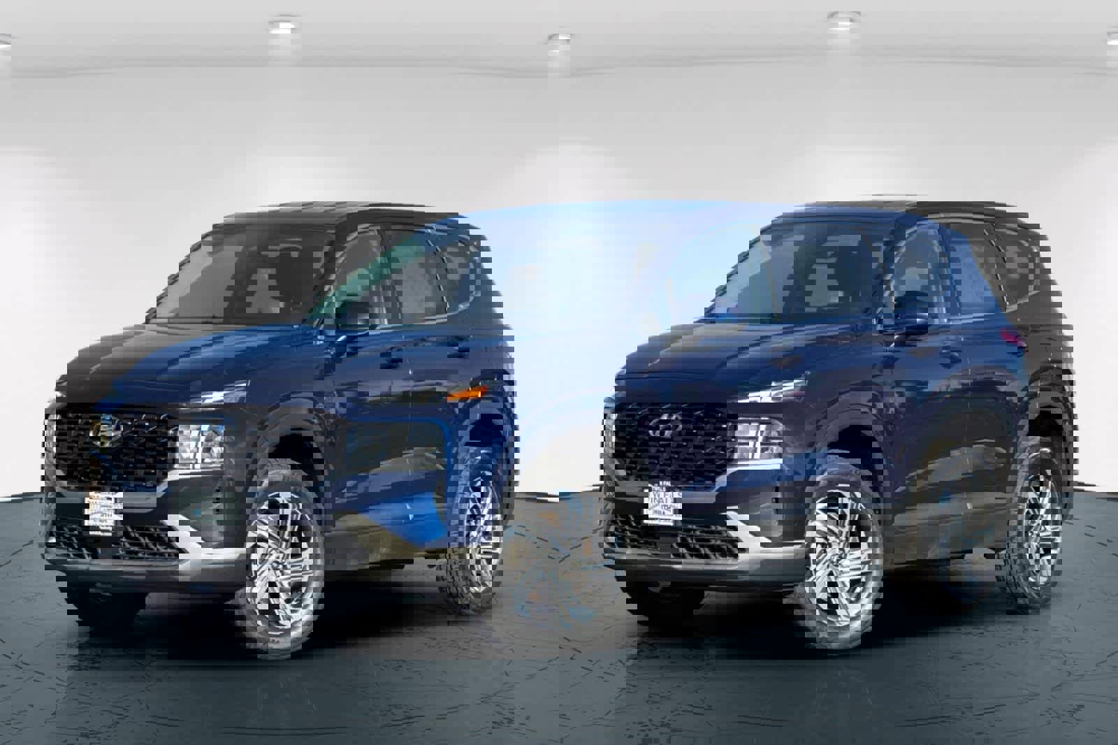 Used 2023 Hyundai Santa Fe SE w/ Cargo Package image 1