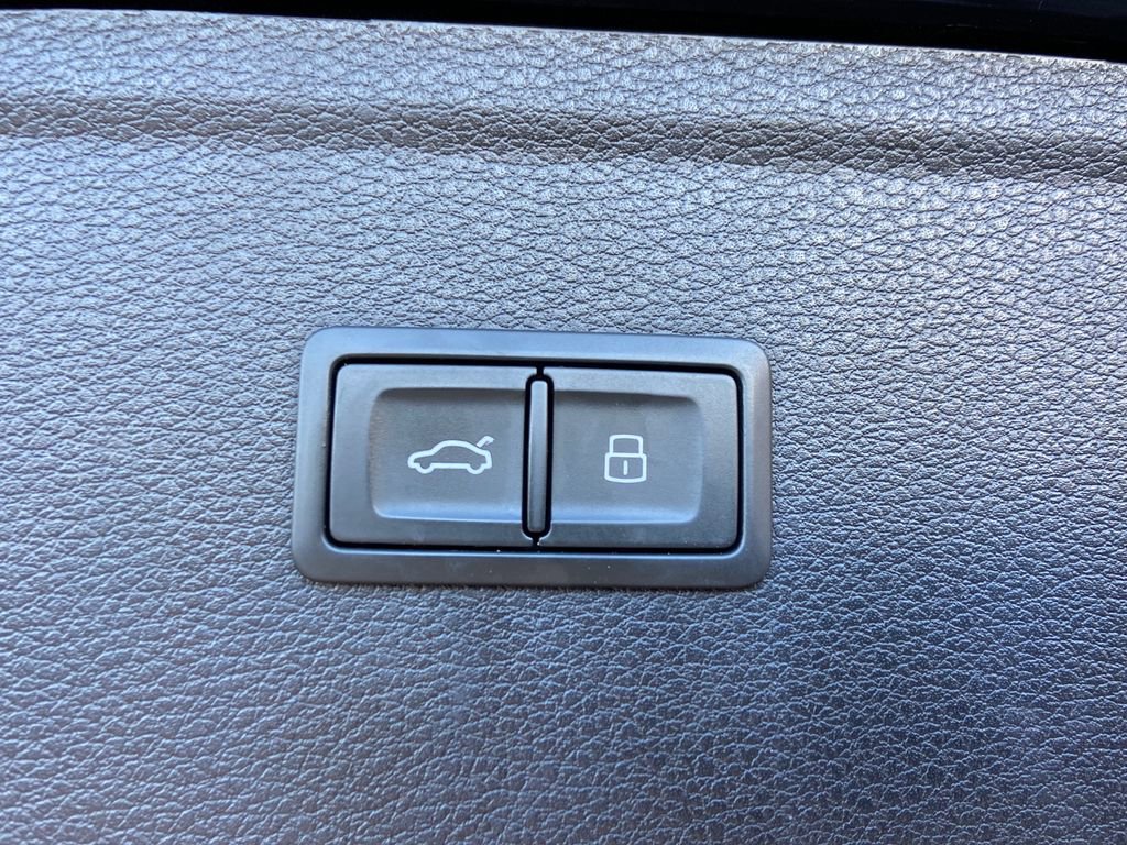 Used 2023 Audi Q5 2.0T Premium Plus w/ Premium Plus Package image 30