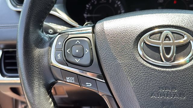 Used 2016 Toyota Avalon XLE FWD image 12