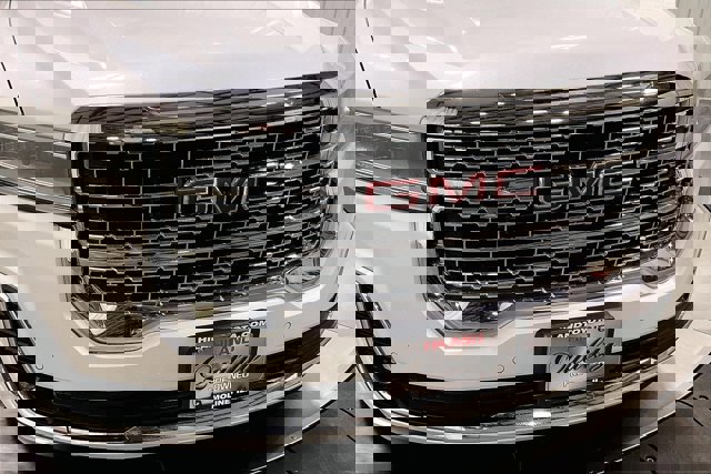 Used 2021 GMC Acadia Denali w/ LPO, Floor Liner Package image 31